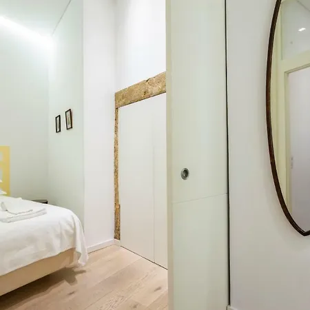 아파트 New Flat *